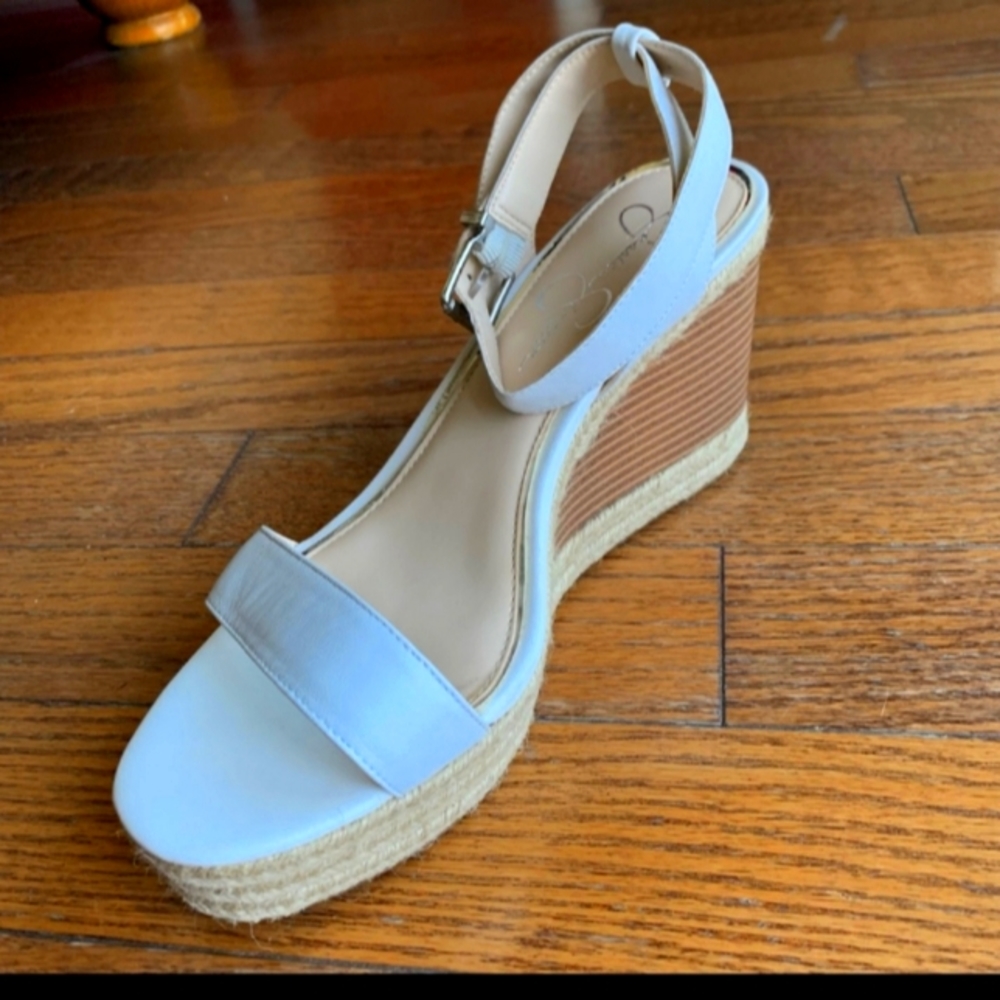 Jessica Simpson open toe sandals white size 10